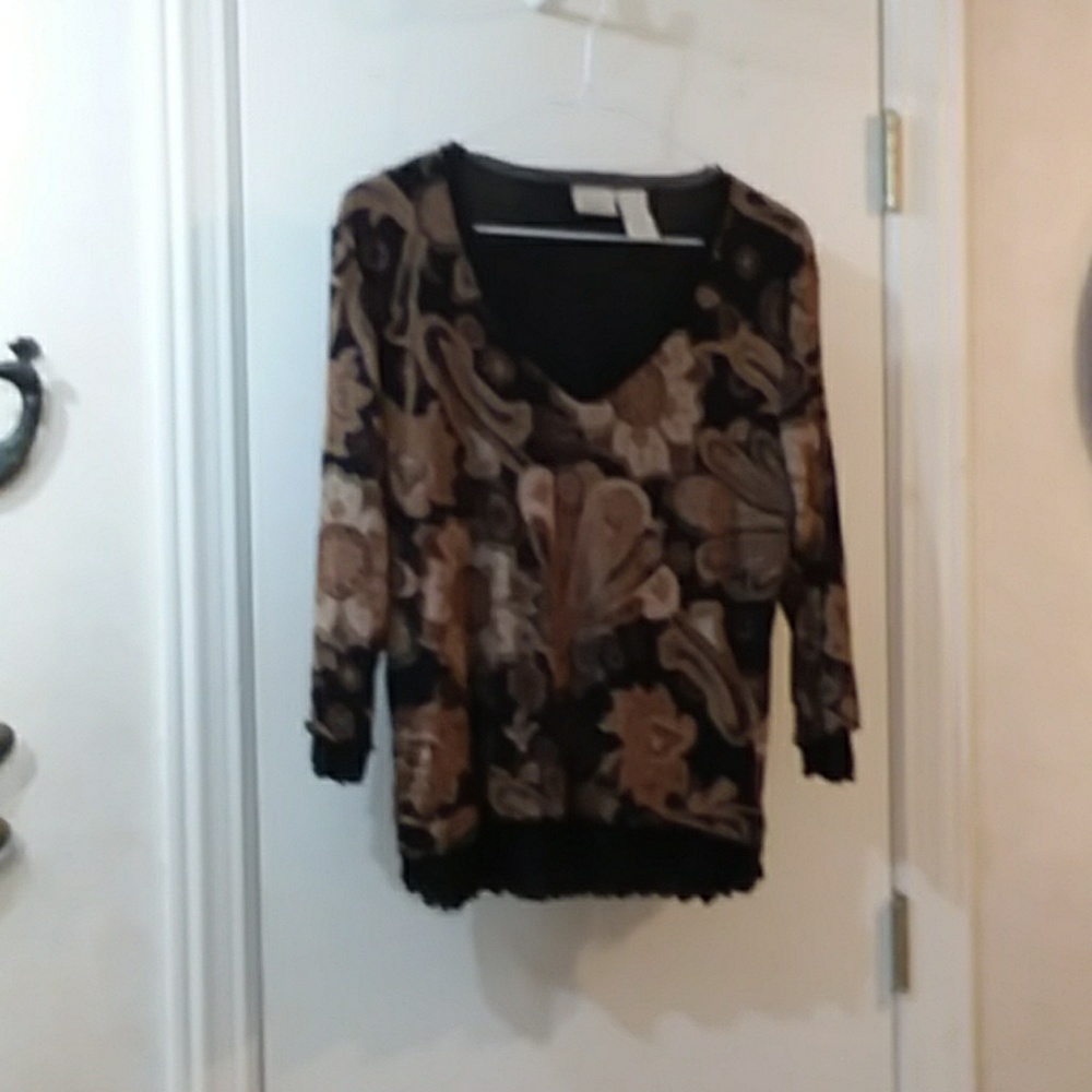 Cute chiffon scalloped hem top